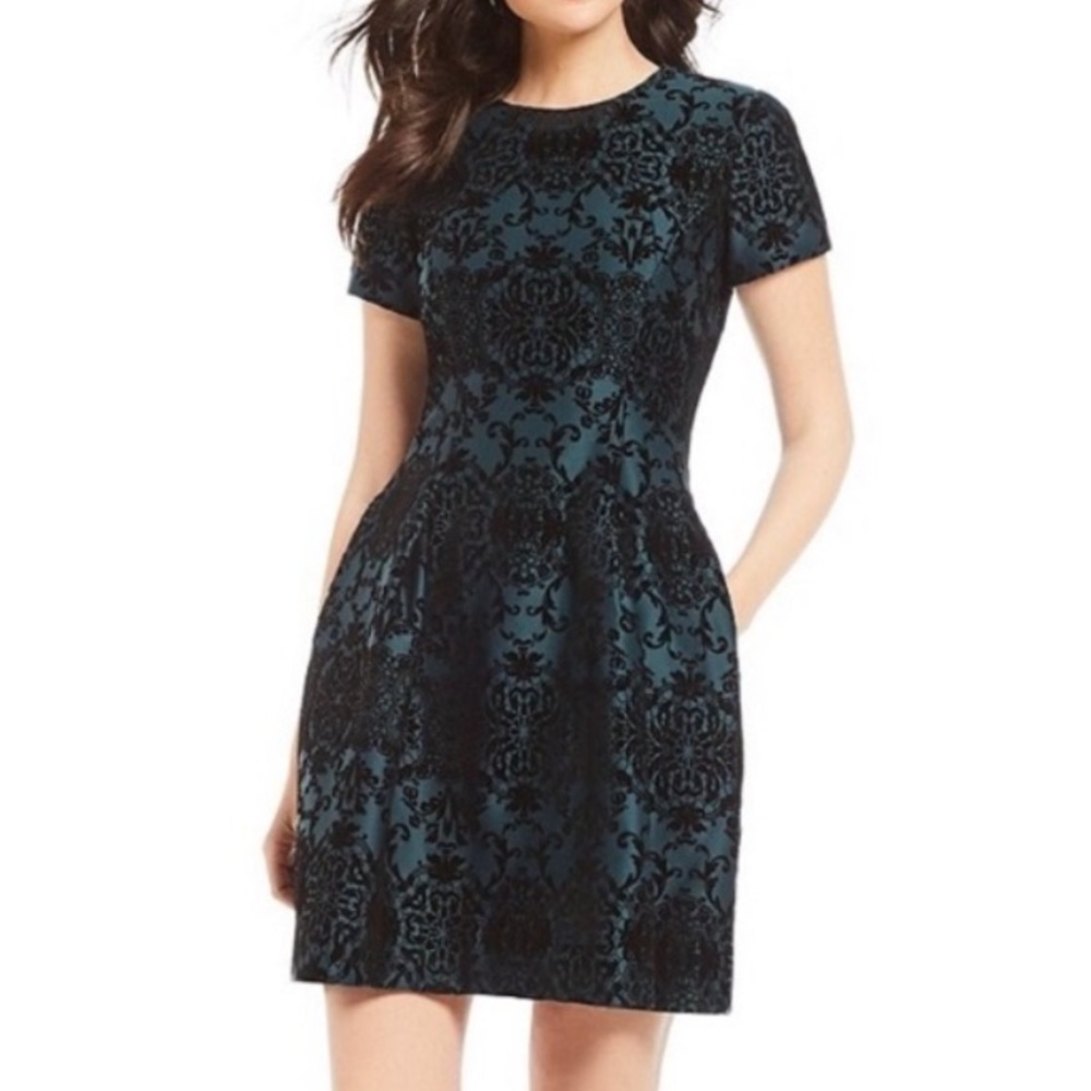 Vince Camuto fit and flare mini dress brocade raised velvet damask print lined 6 - Picture 12 of 12